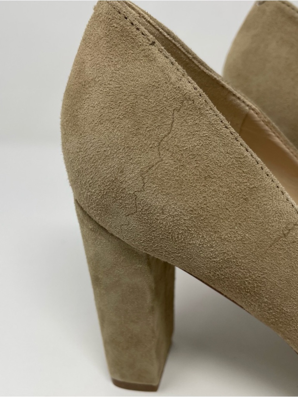 Nine West Josephinao Pointed Toe Block Heel Biege Suede Pumps Size 8 - Picture 3 of 10